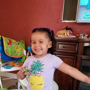 Meet your Posher, Aida